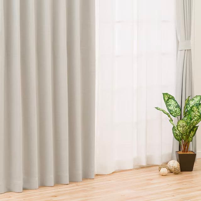 カーテン　ニトリ　パレット3