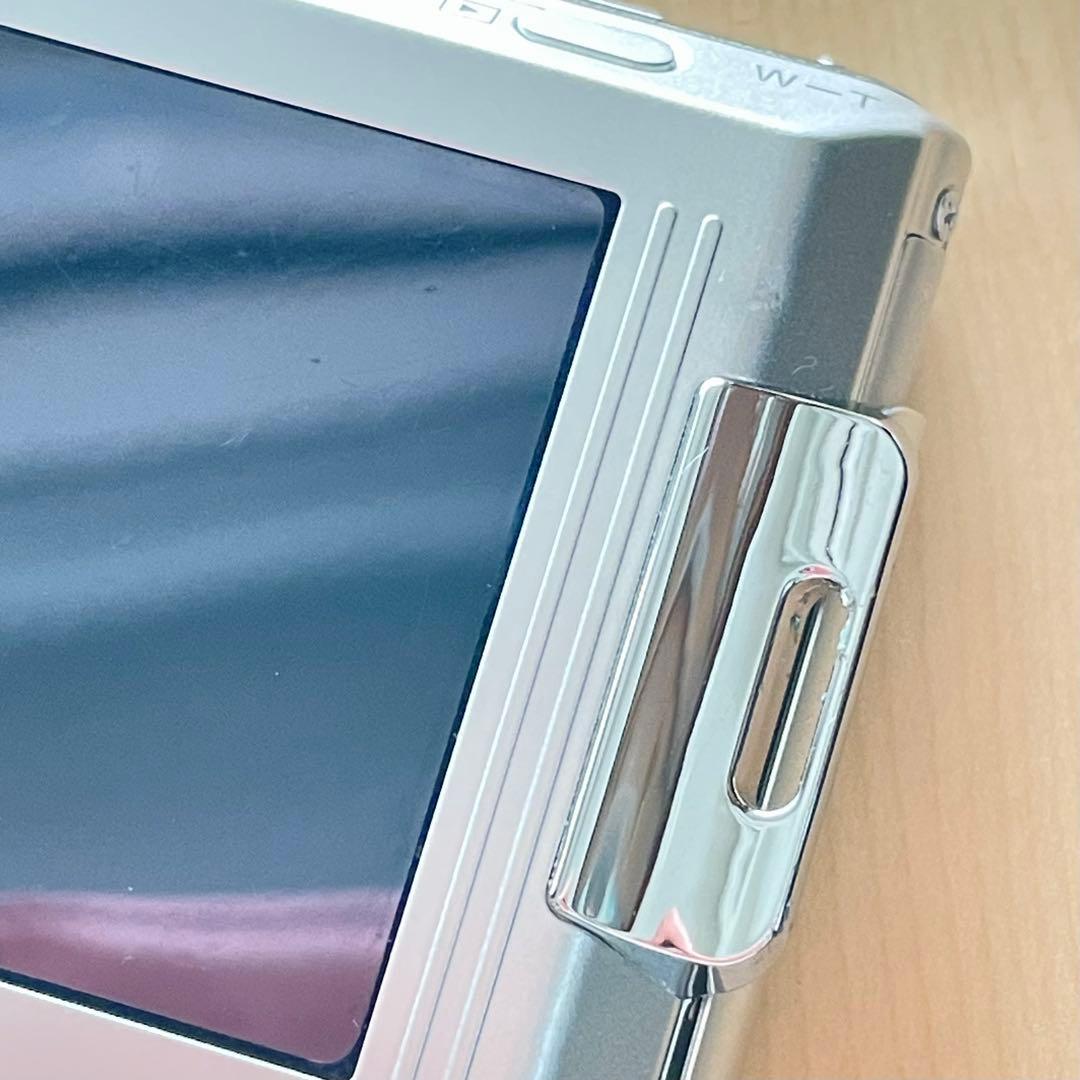 SONY Cyber-shot DSC-T77 サイバーショット　シルバー 薄型