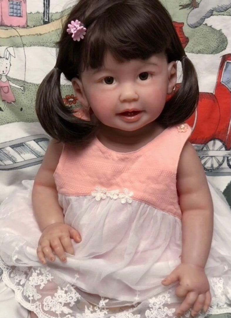 トドラー　リボーンドール　グラスアイ　女の子