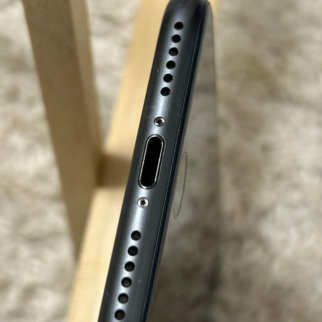 Apple iPhone 8 スペースグレー 本体 SIMフリー 利用制限なし