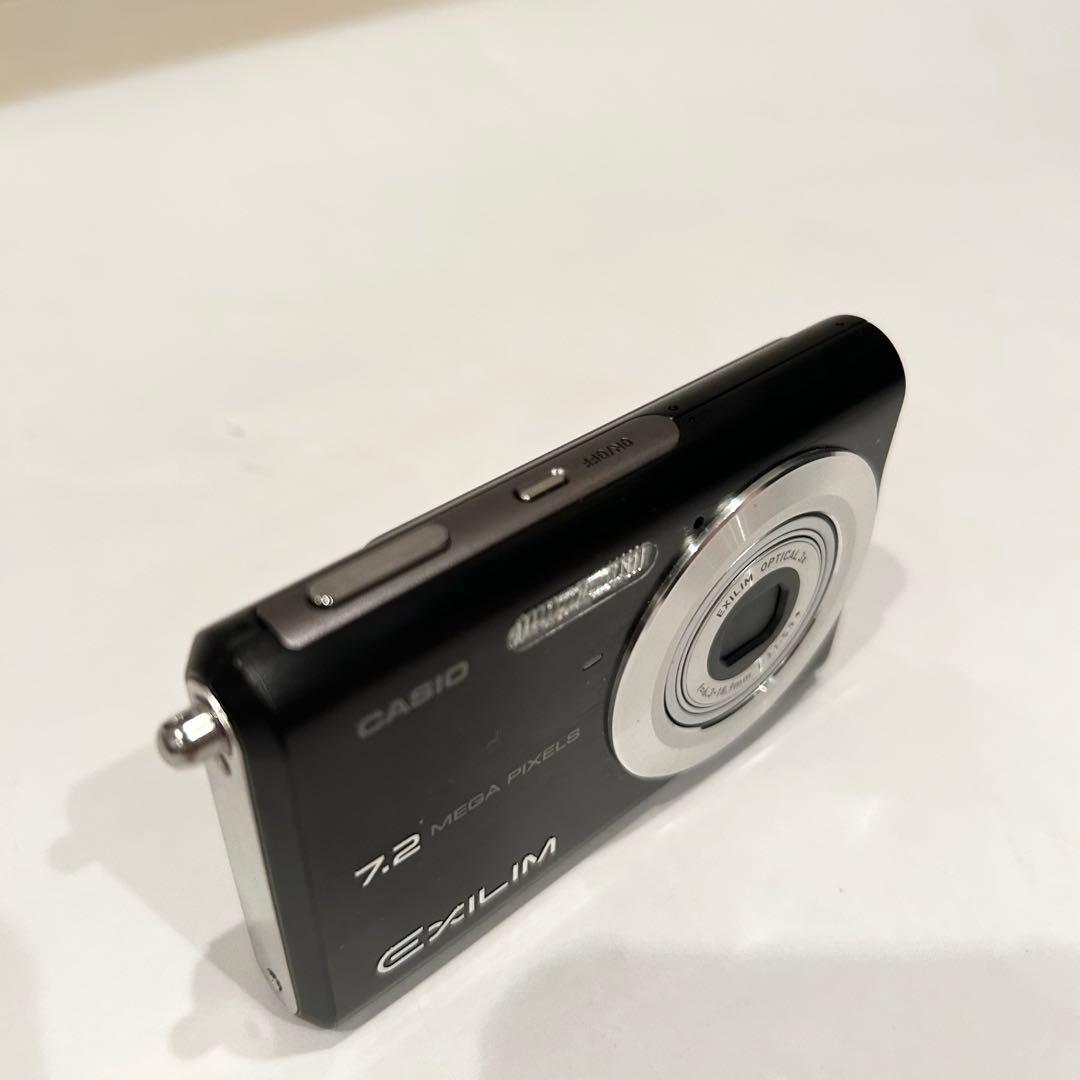 CASIO デジカメ EXILIM ZOOM EX-Z11 7.2Mピクセル