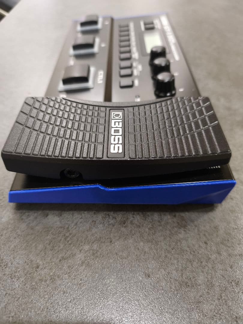 GT-1 ギターエフェクター　箱付き