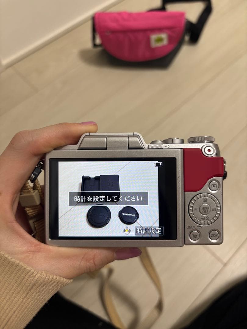 Panasonic DMC-GF7レンズキット 14-42mmピンク カメラ