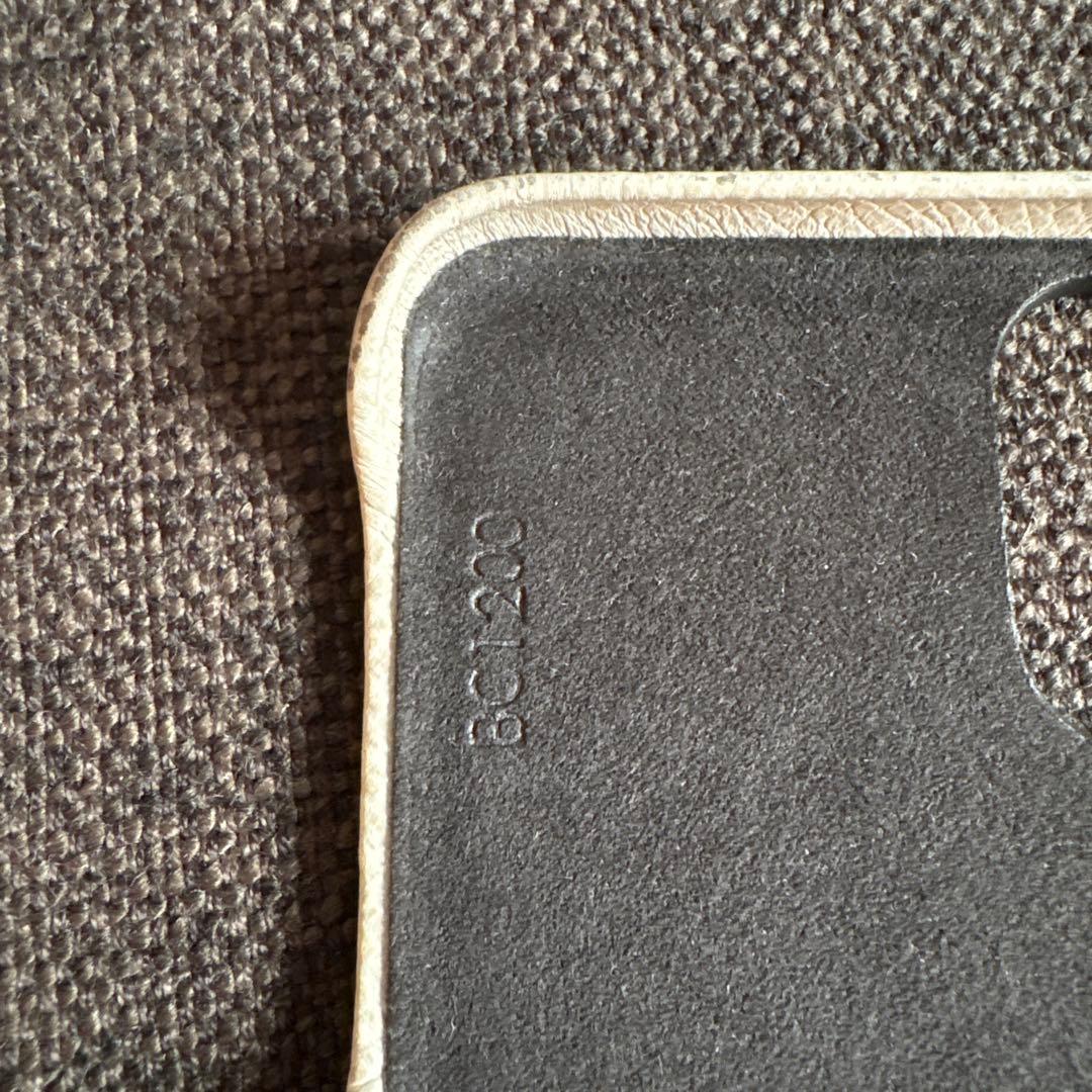 Louis Vuitton iPhone 11 ケース ホワイト