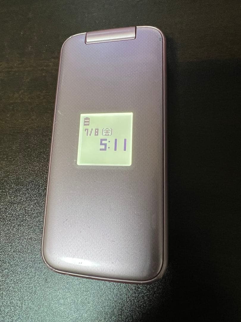 docomo らくらくホン F-01M ピンク 充電器＆卓上ホルダ付き
