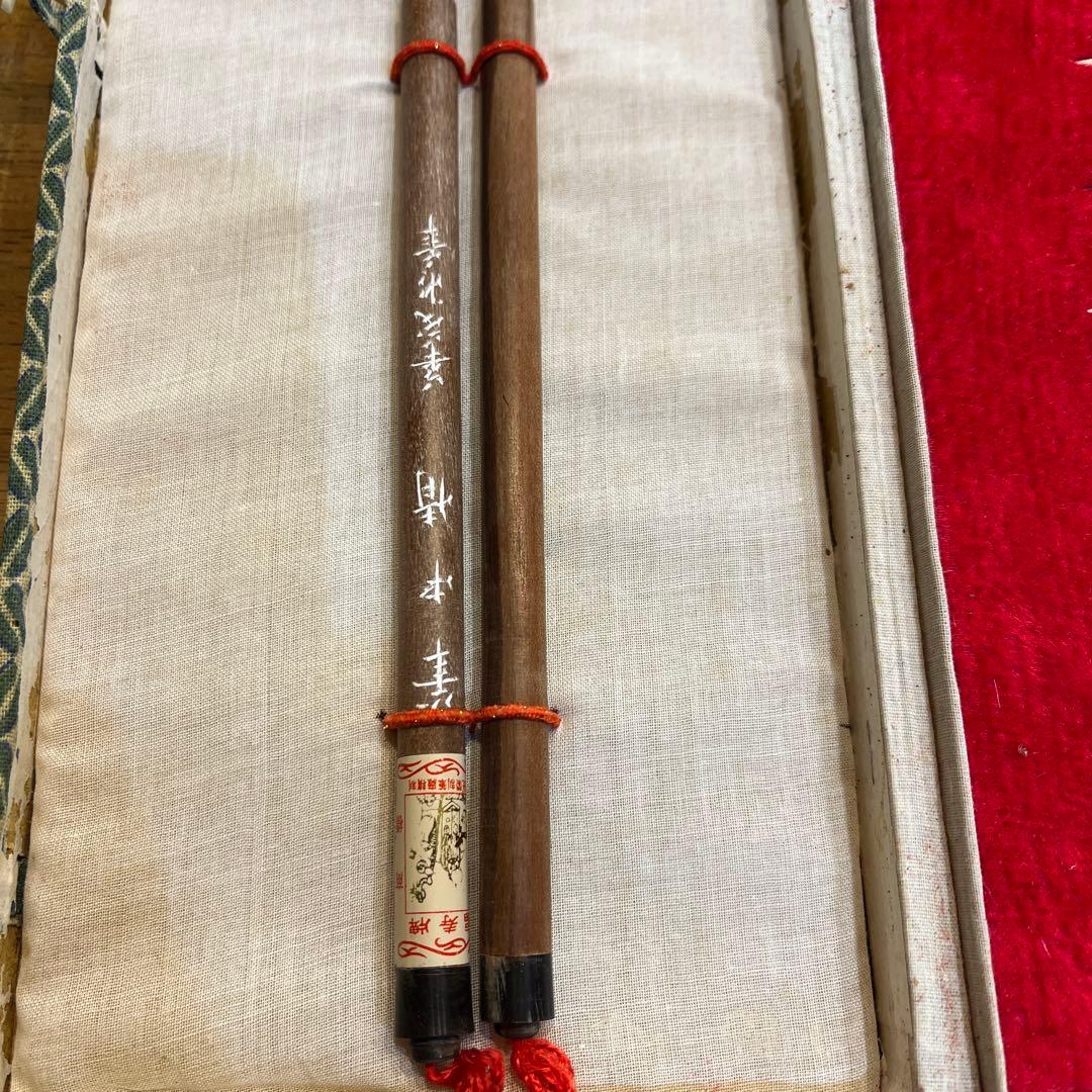 【未使用・天然毛】古い書道筆 8本セット 布箱付 コレクション向け中国