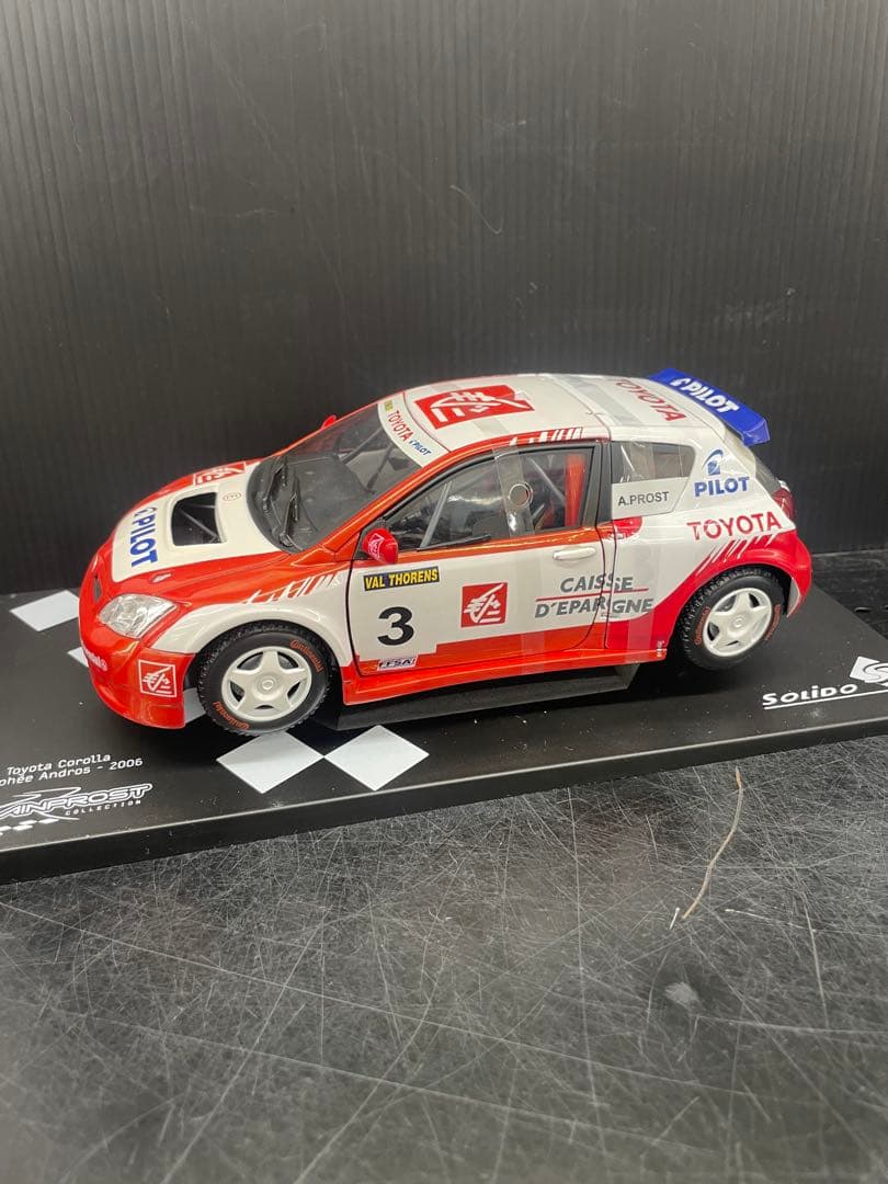 ソリド 1/18 トヨタ カローラ SOLIDO ミニカー　pilot