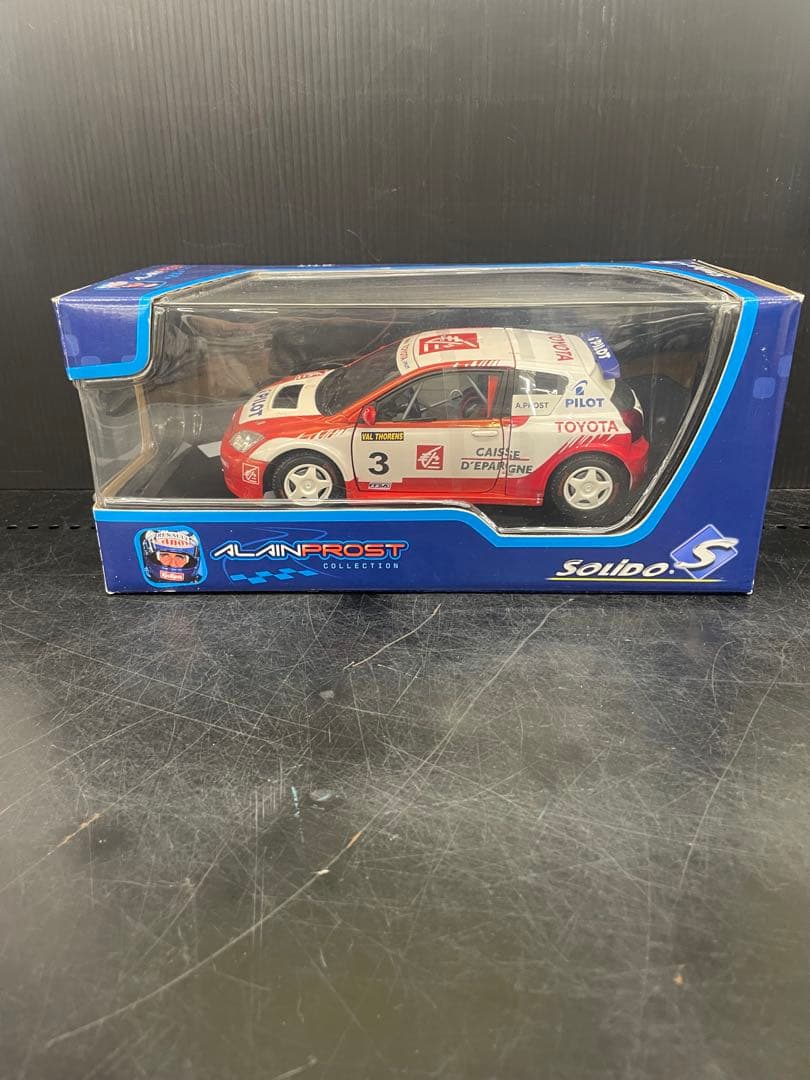ソリド 1/18 トヨタ カローラ SOLIDO ミニカー　pilot