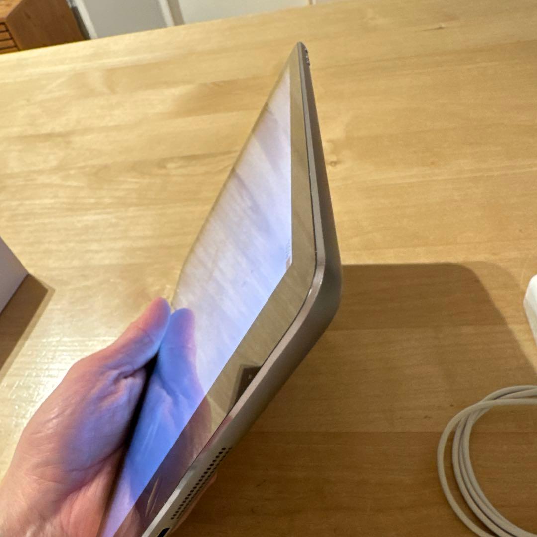 ユ※様　【美品】Apple iPadAir第一世代 128GB