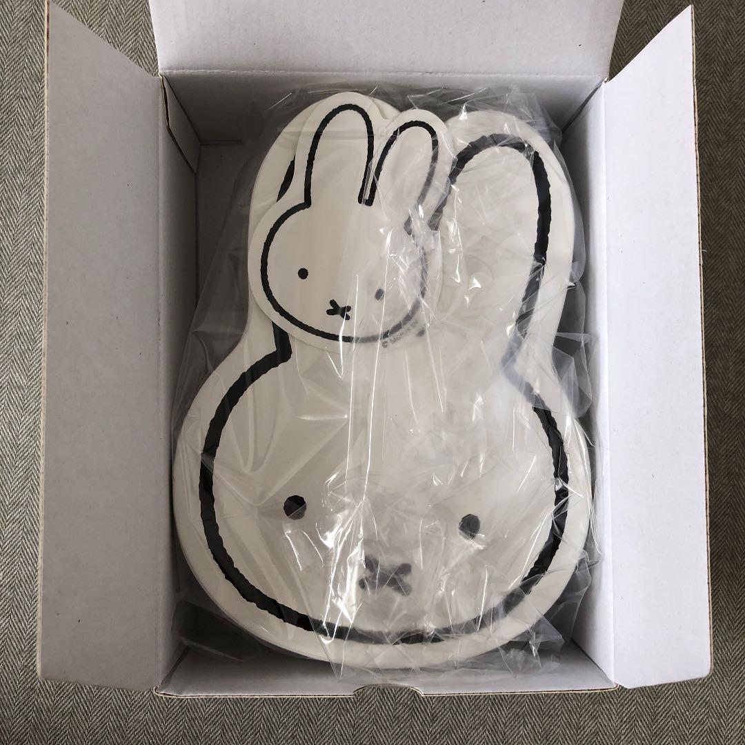 フェイスアクセサリーボックス