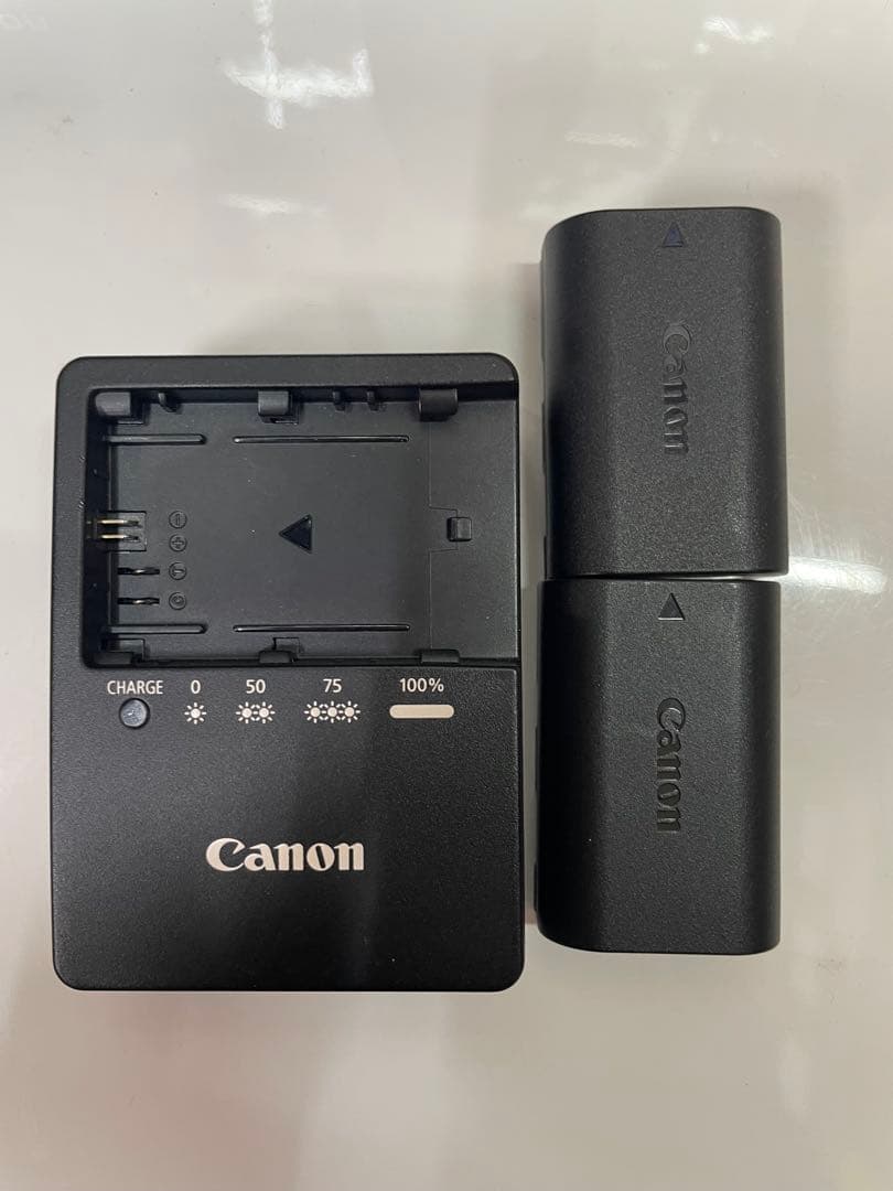 極美品 Canon EOS 5D Mark III + Tamronレンズセット