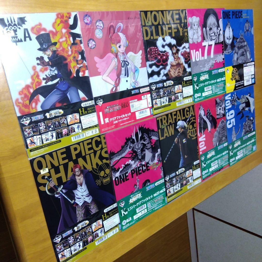 ONE PIECE ワンピース　Ａ−４クリアファイル まとめ売り 大量２９０枚