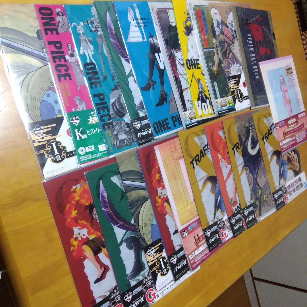 ONE PIECE ワンピース　Ａ−４クリアファイル まとめ売り 大量２９０枚