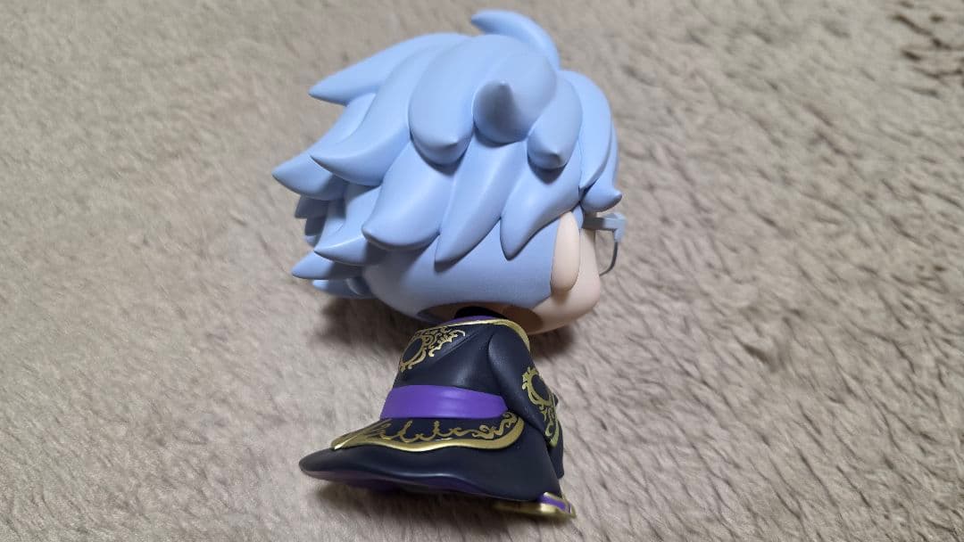 ツイステ アズール るかっぷ フィギュア オクタヴィネル 式典服