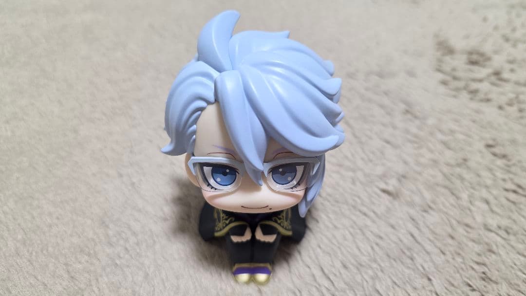 ツイステ アズール るかっぷ フィギュア オクタヴィネル 式典服