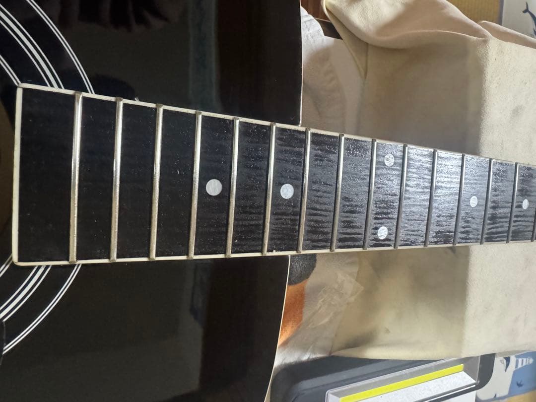 初心者さん必見です!調整済‼️Fコードも押さえ易いアコースティックギター‼️