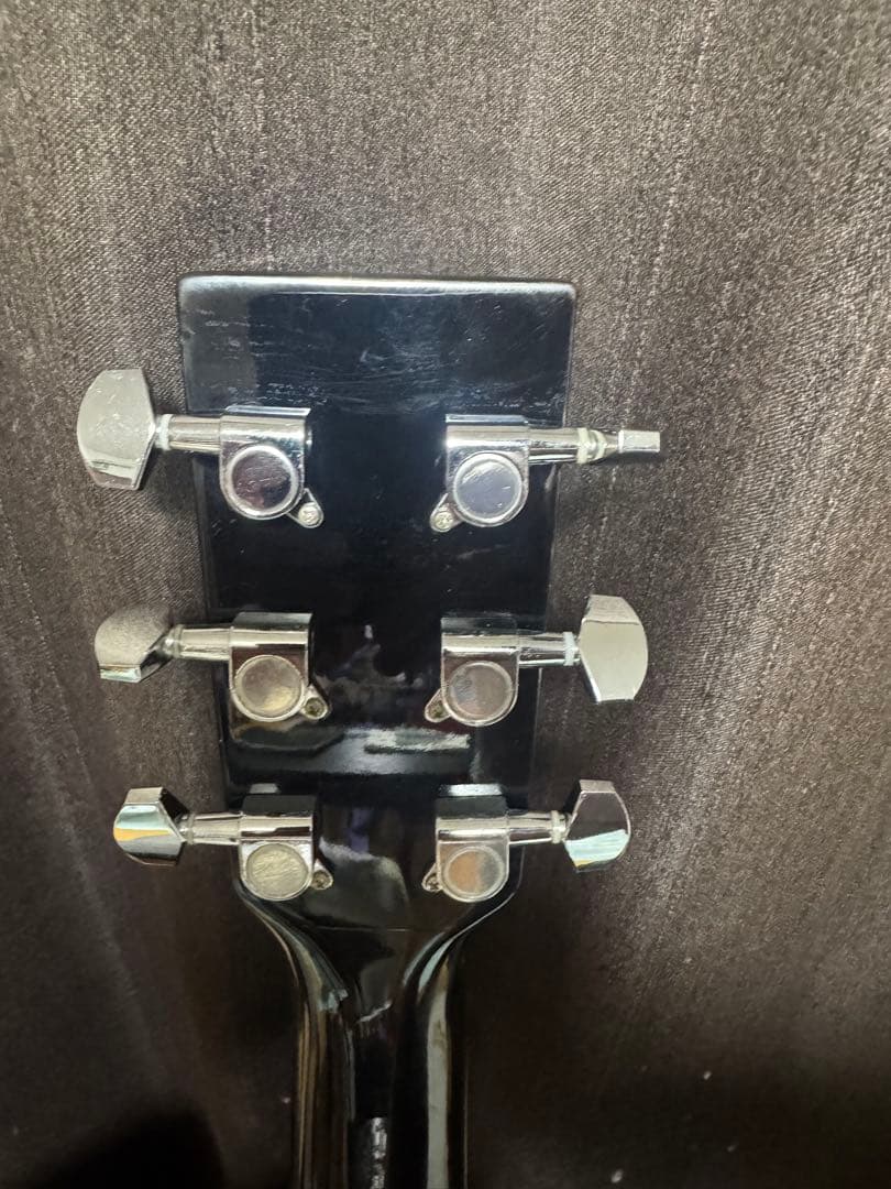 初心者さん必見です!調整済‼️Fコードも押さえ易いアコースティックギター‼️