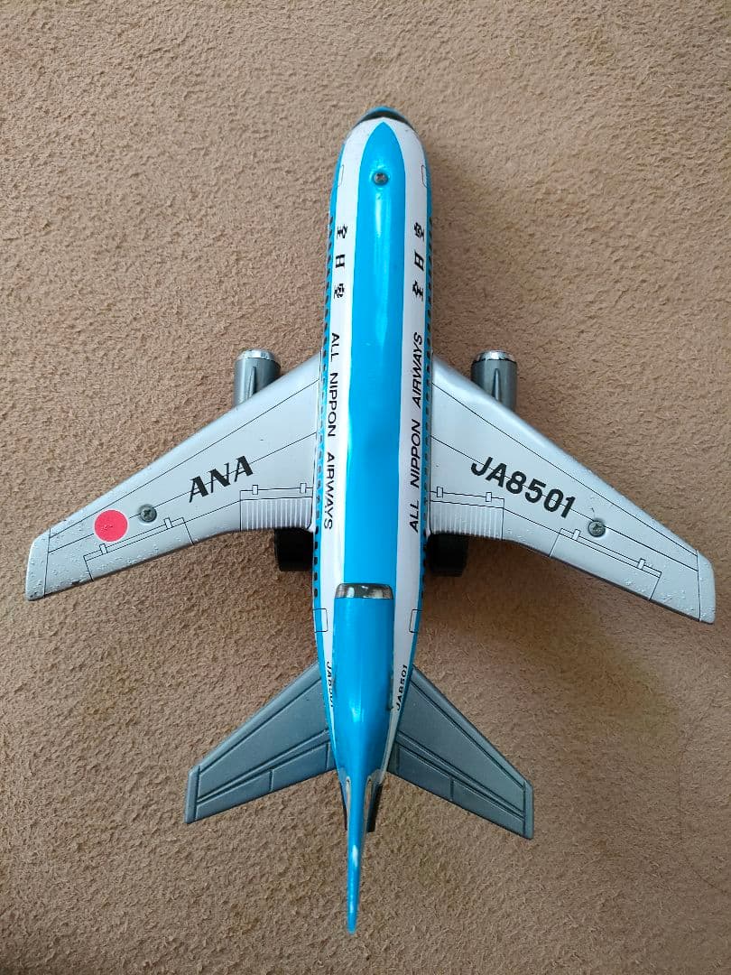 ANA トライスター JA8501 モデル