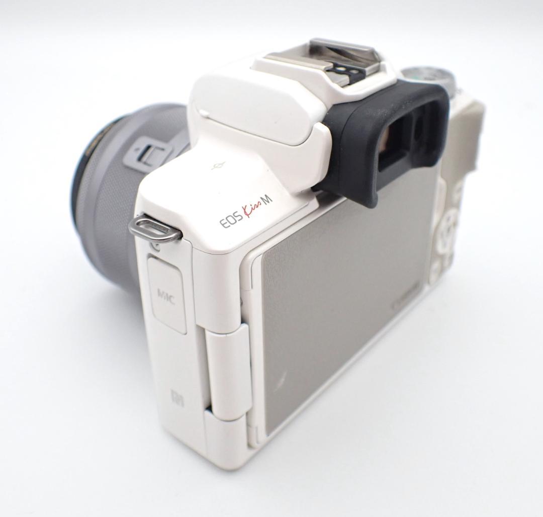 Canon EOS KISS M ズームレンズキット 充電器セット!!美品