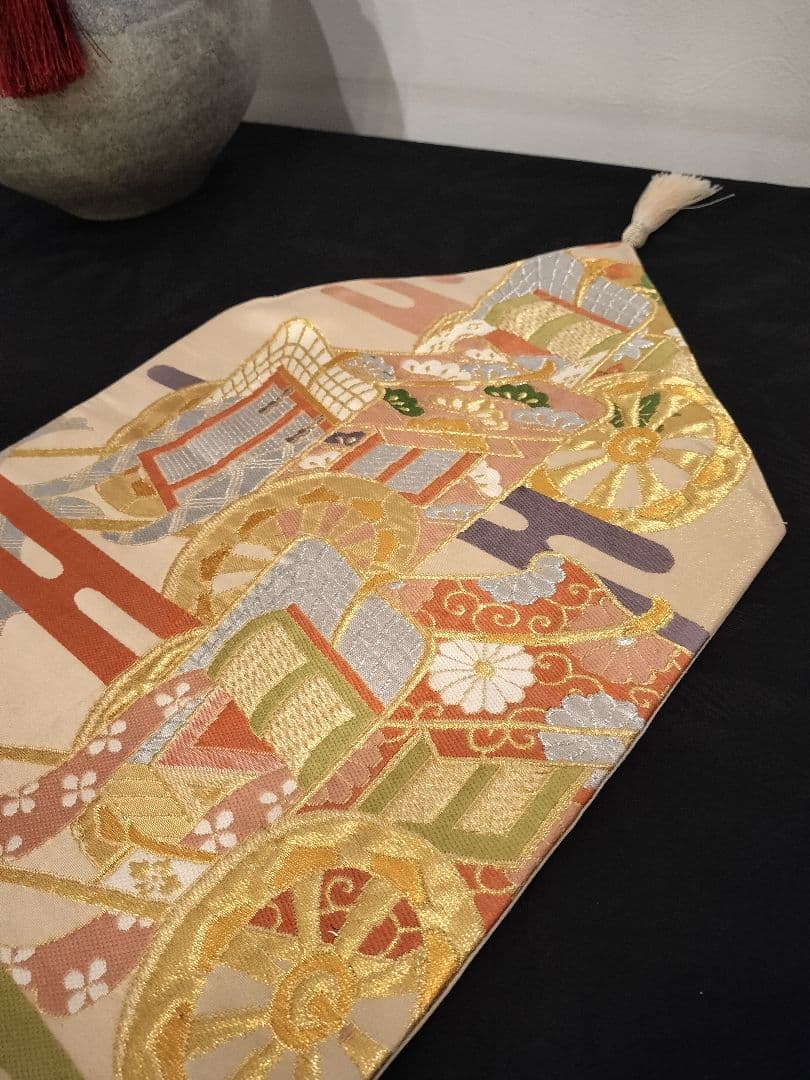 A924★逸品‼️ ひな祭り‼️御所車‼️正絹テーブルランナー2m12cm