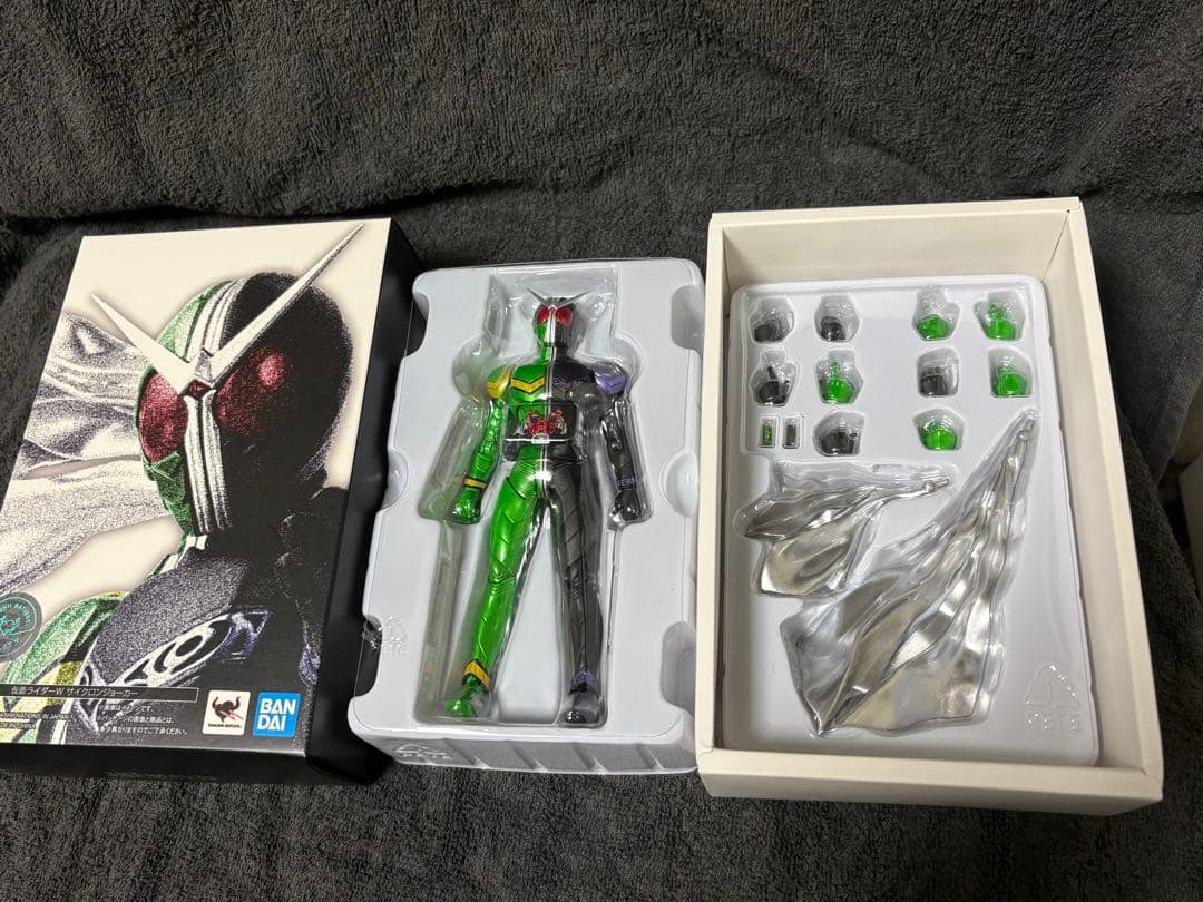 SHフィギューツ　W 真骨頂