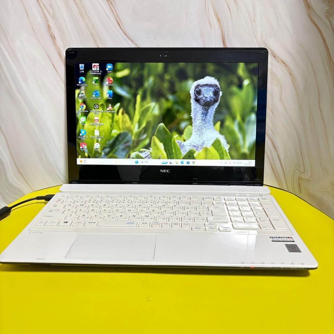 美品✨新品爆速SSD✨windows11 カメラ付ノートパソコン✨オフィス