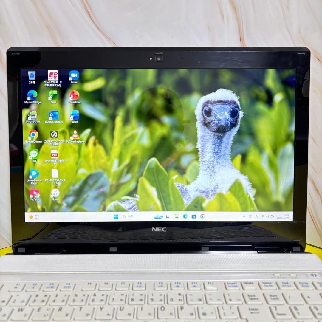 美品✨新品爆速SSD✨windows11 カメラ付ノートパソコン✨オフィス