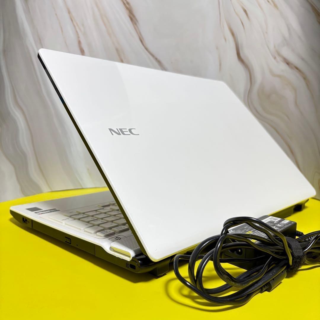 美品✨新品爆速SSD✨windows11 カメラ付ノートパソコン✨オフィス