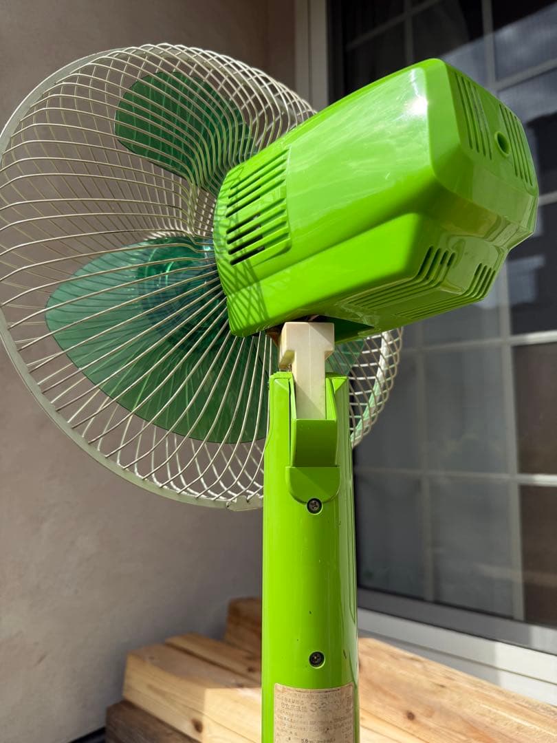 昭和レトロ 大型扇風機 アンティーク　日立 当時物 1970年代 　動作良好