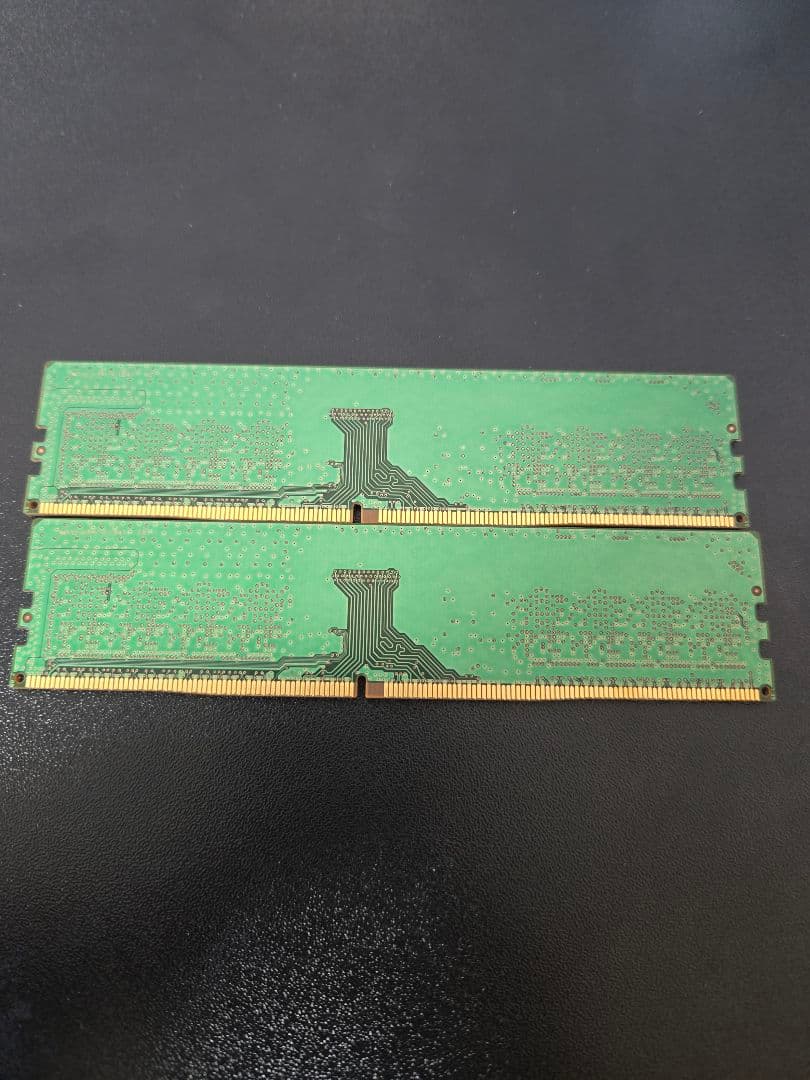 m*o様 Samsung DDR4 8GB DIMM メモリ2枚セット