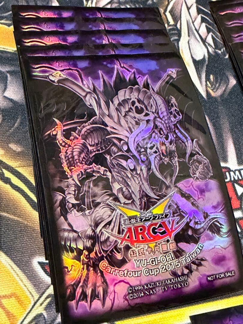 遊戯王 公式 暗黒界の龍神グラファ 台湾限定 スリーブ アジア　65枚