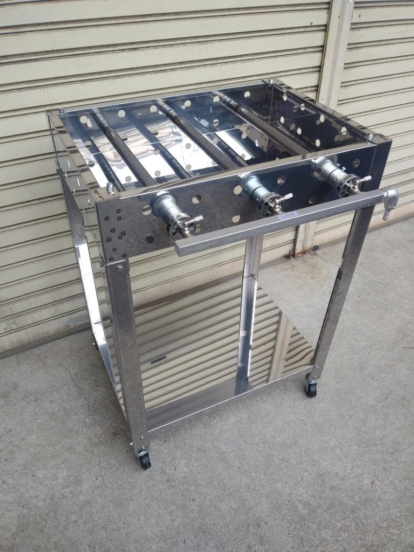 デモキッチンカー　移動試食デモ販売　専用台付　鉄板焼ガスグリラー　模擬店　道の駅