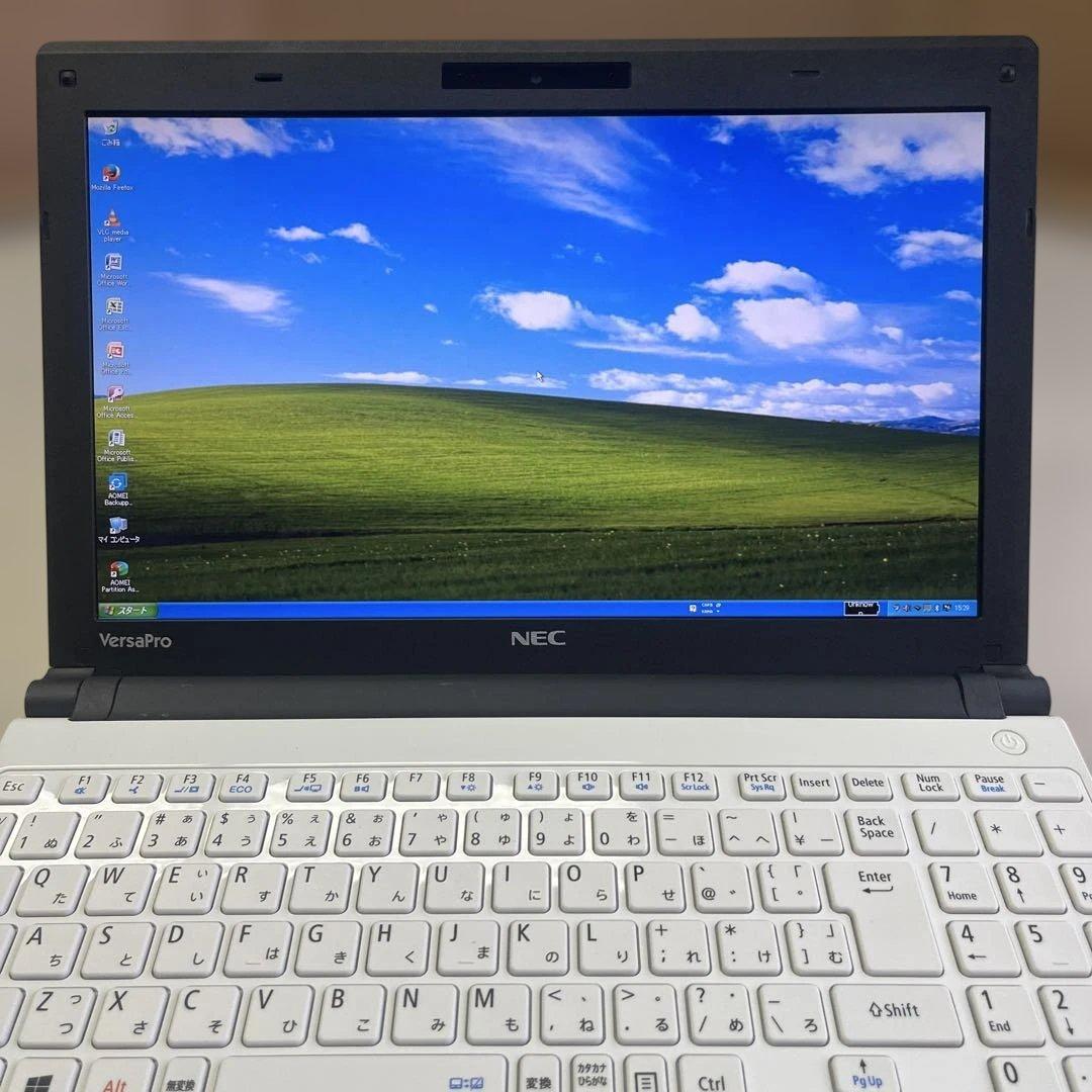 ☆訳有格安美品☆WindowsXP☆NEC13.3インチHD+液晶コンパクトPC