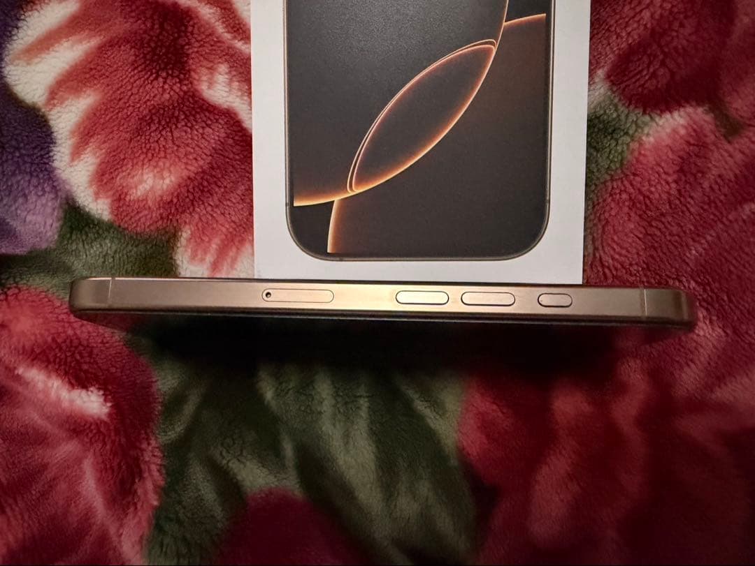 スマートフォン本体 Apple iPhone 16 Pro 256GB