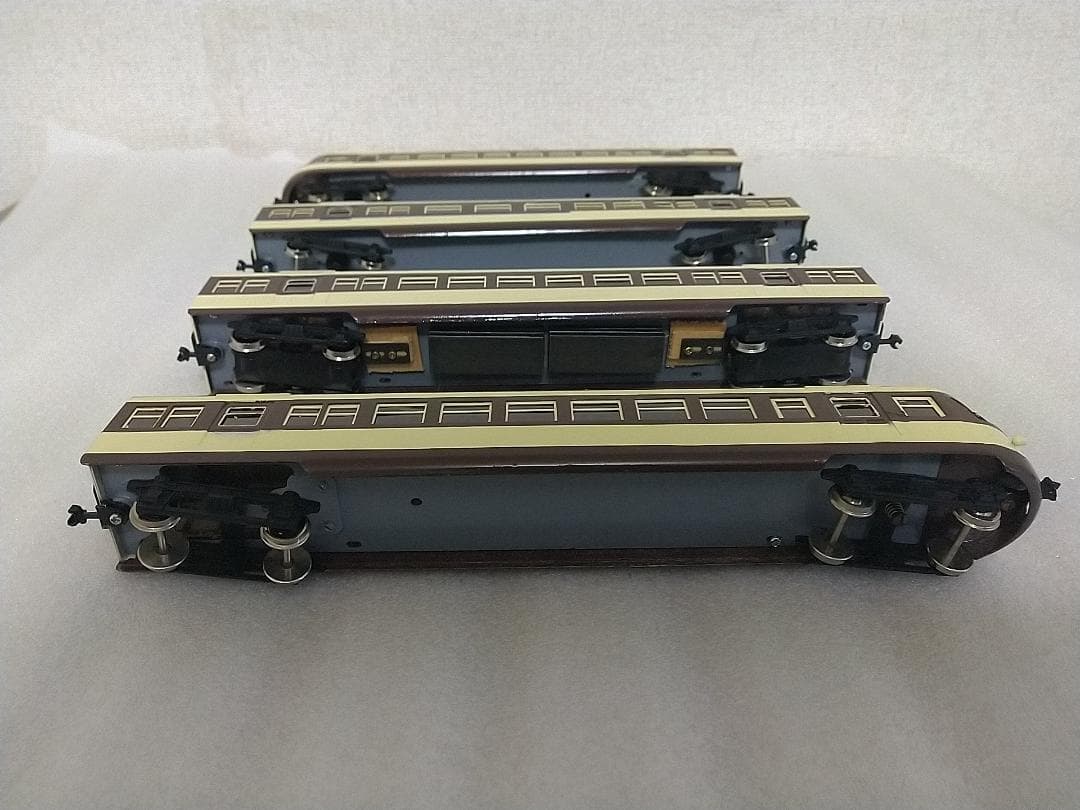 HOゲージ　国鉄モハ52形式電車　４両セット