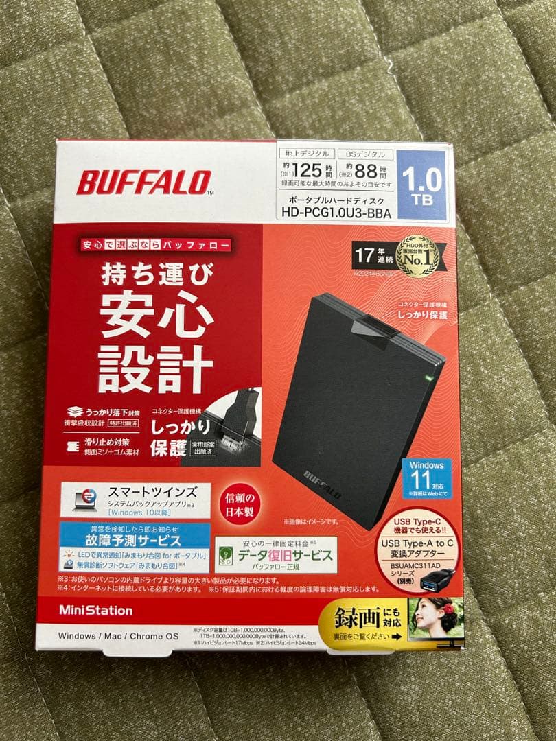 新品、未使用　 BUFFALO 1.0TB HD-PCG1.0U3-BBA