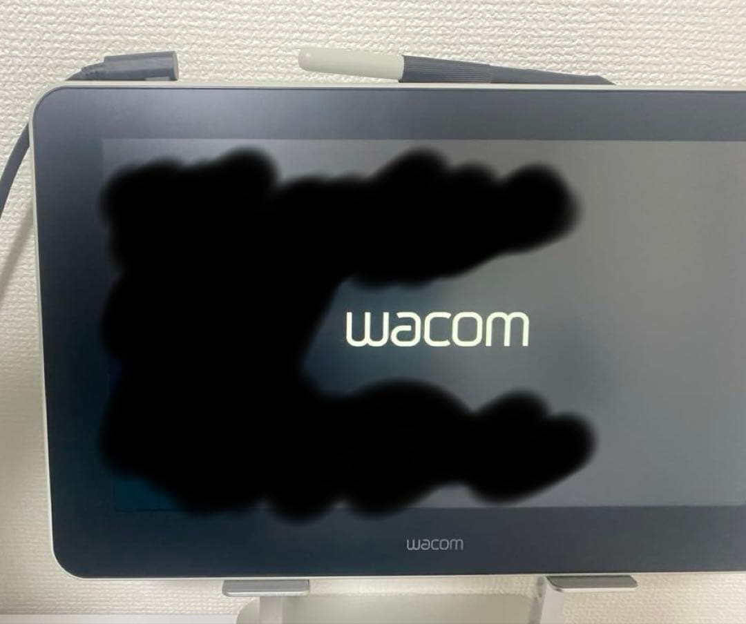 【値下げ】ワコム 13.3インチ 液タブ Wacom One DTC133W1D