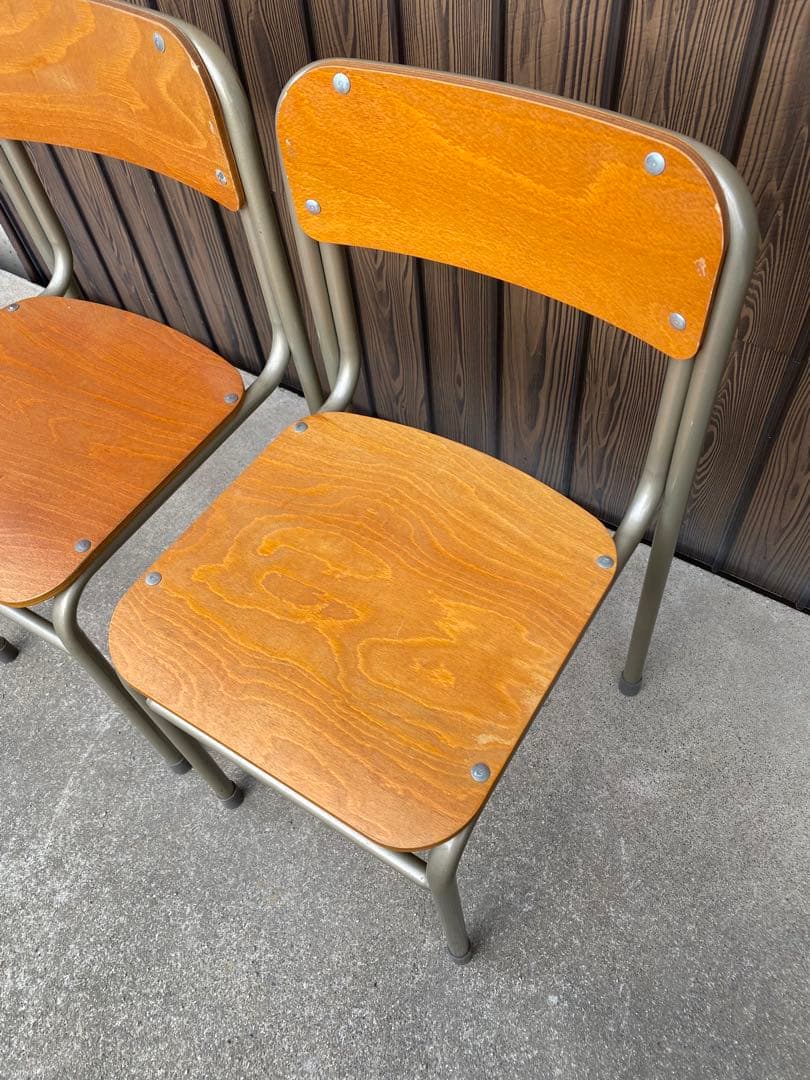 木製　スタッキングチェア　2脚　レトロ　学校イス　ヴィンテージ　什器　カフェ
