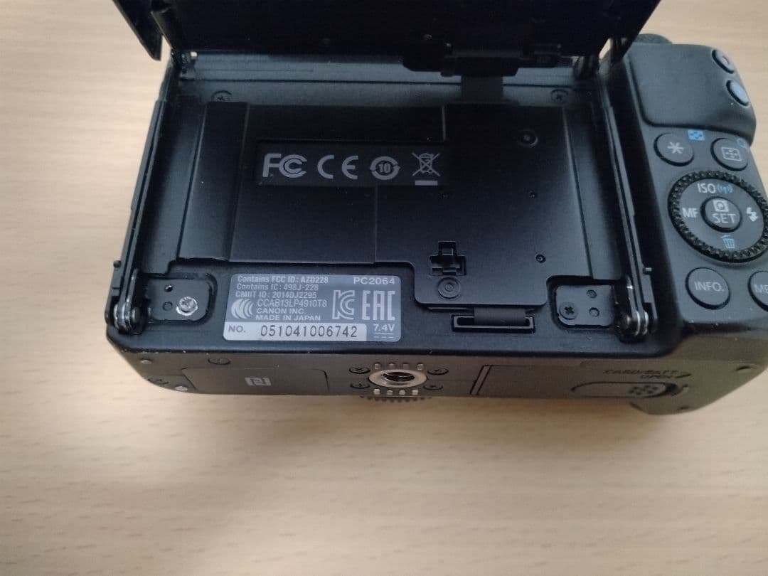 ミ*ー様 【中古】Canon EOS M3 ダブルレンズキット+望遠レンズ+その