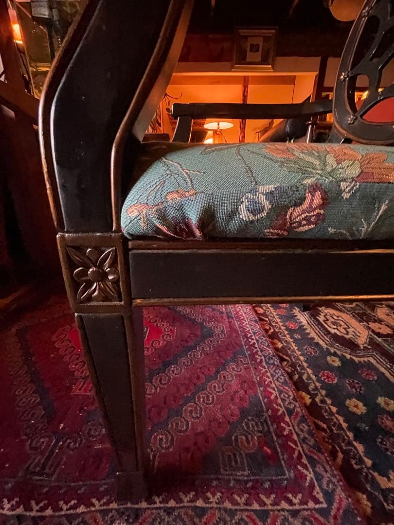 椅子 spider back arm chair