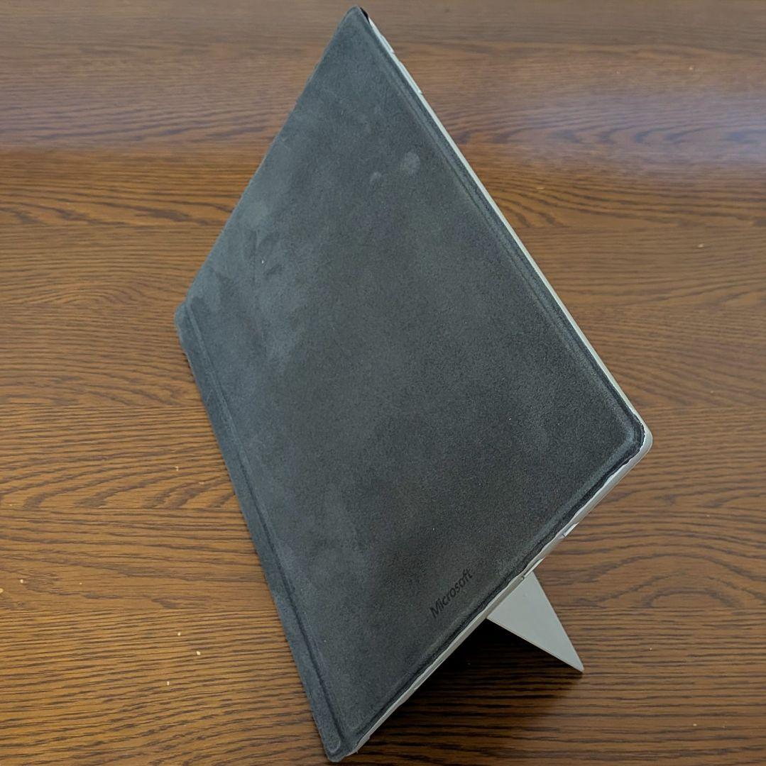 Microsoft Surface Pro5 タイプカバー、充電コード付属