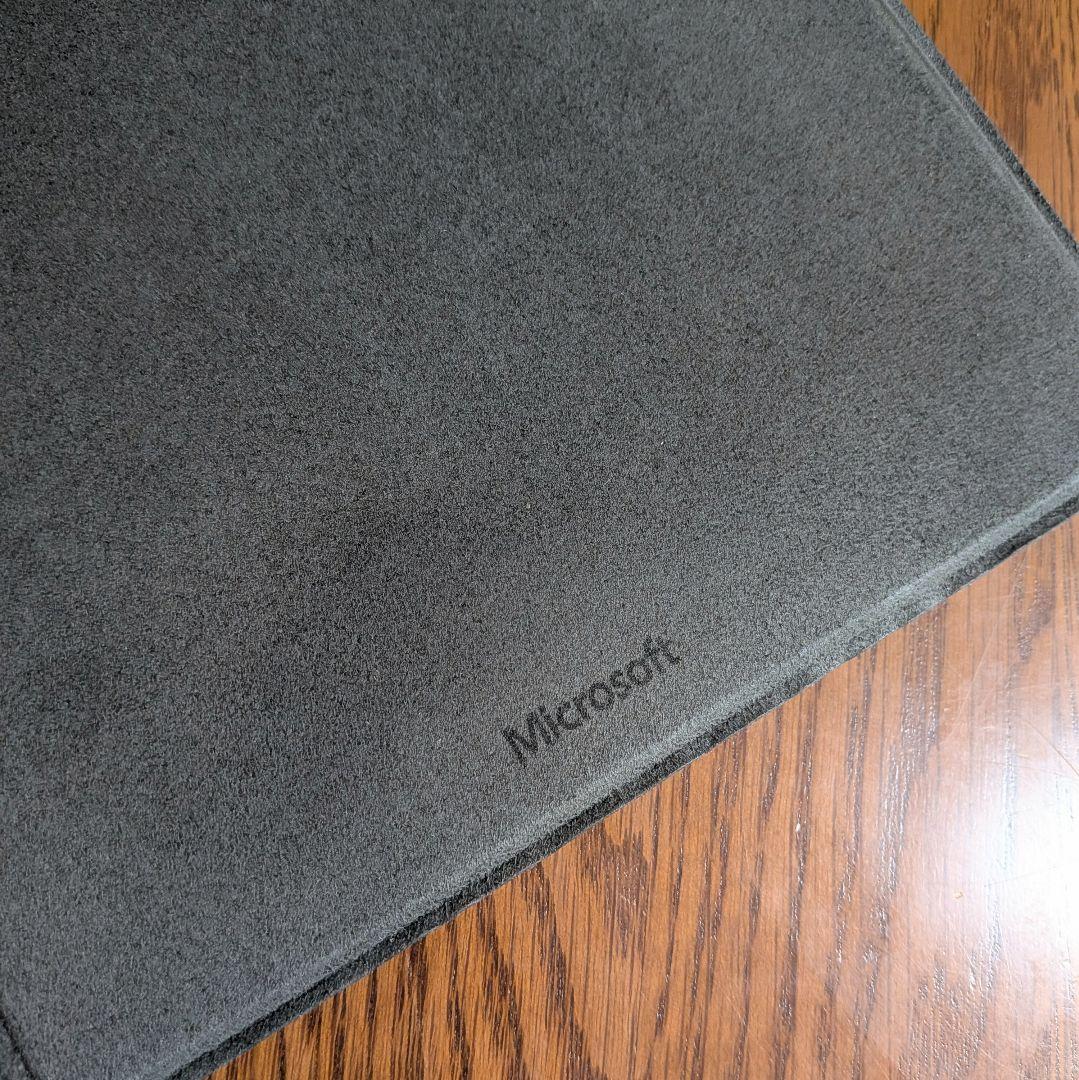 Microsoft Surface Pro5 タイプカバー、充電コード付属
