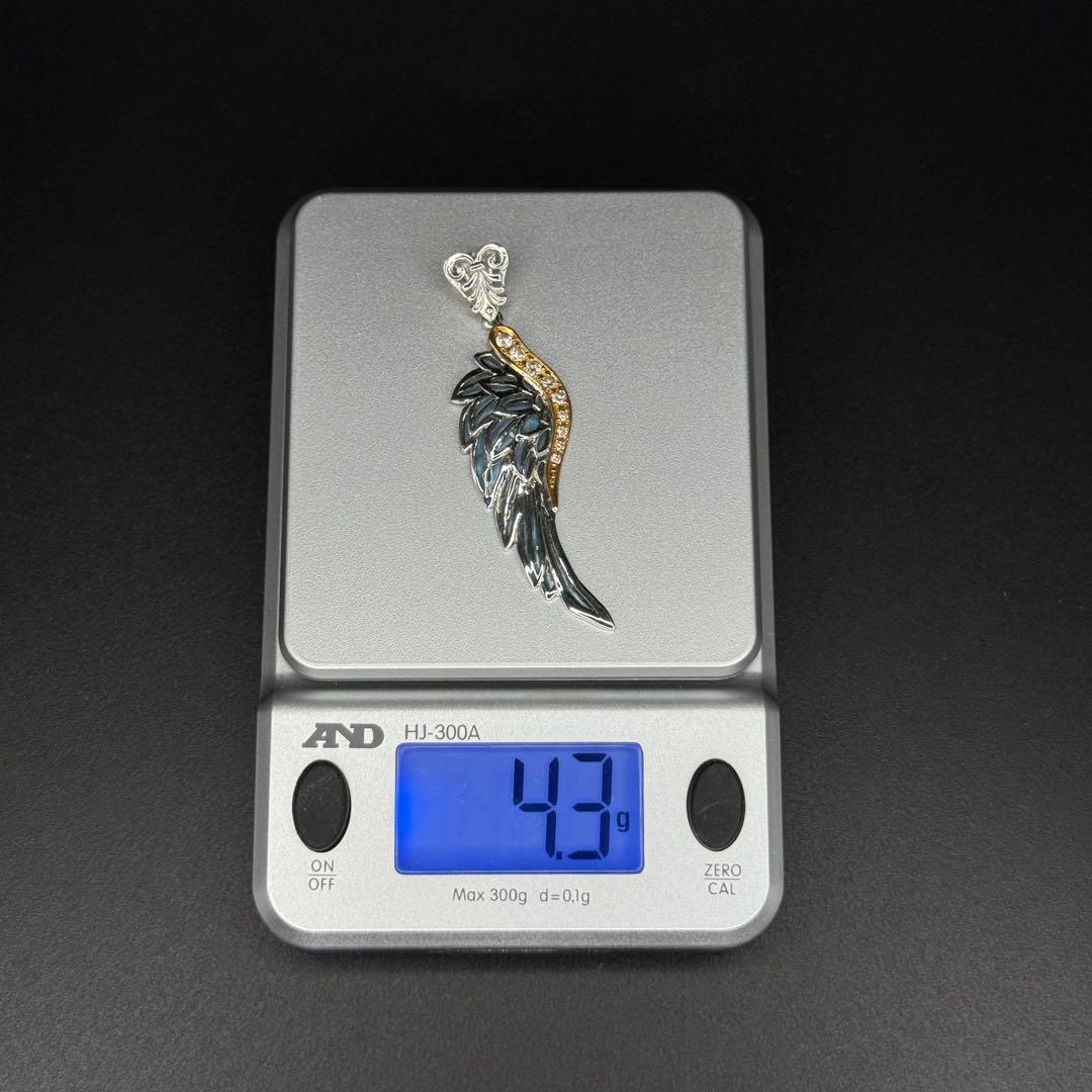 K18WG エンジェルフェザー エナメルペンダントトップ