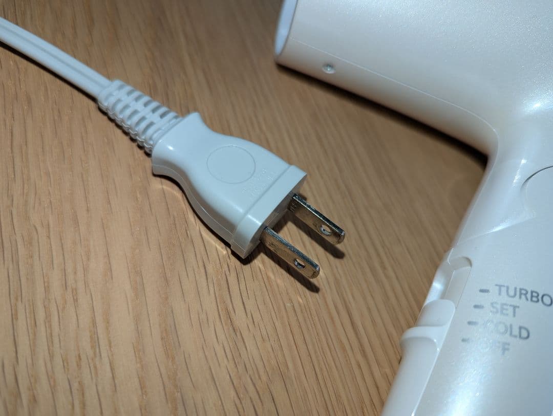 Panasonic EH-NA2K−W ヘアドライヤー ホワイト