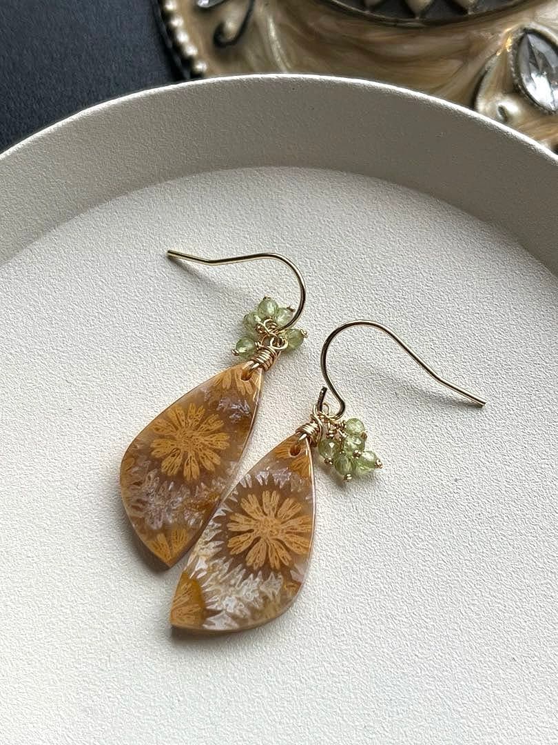 Kaya様✴︎イエローフォッシルコーラルチャーム&フォッシルコーラルネックレス