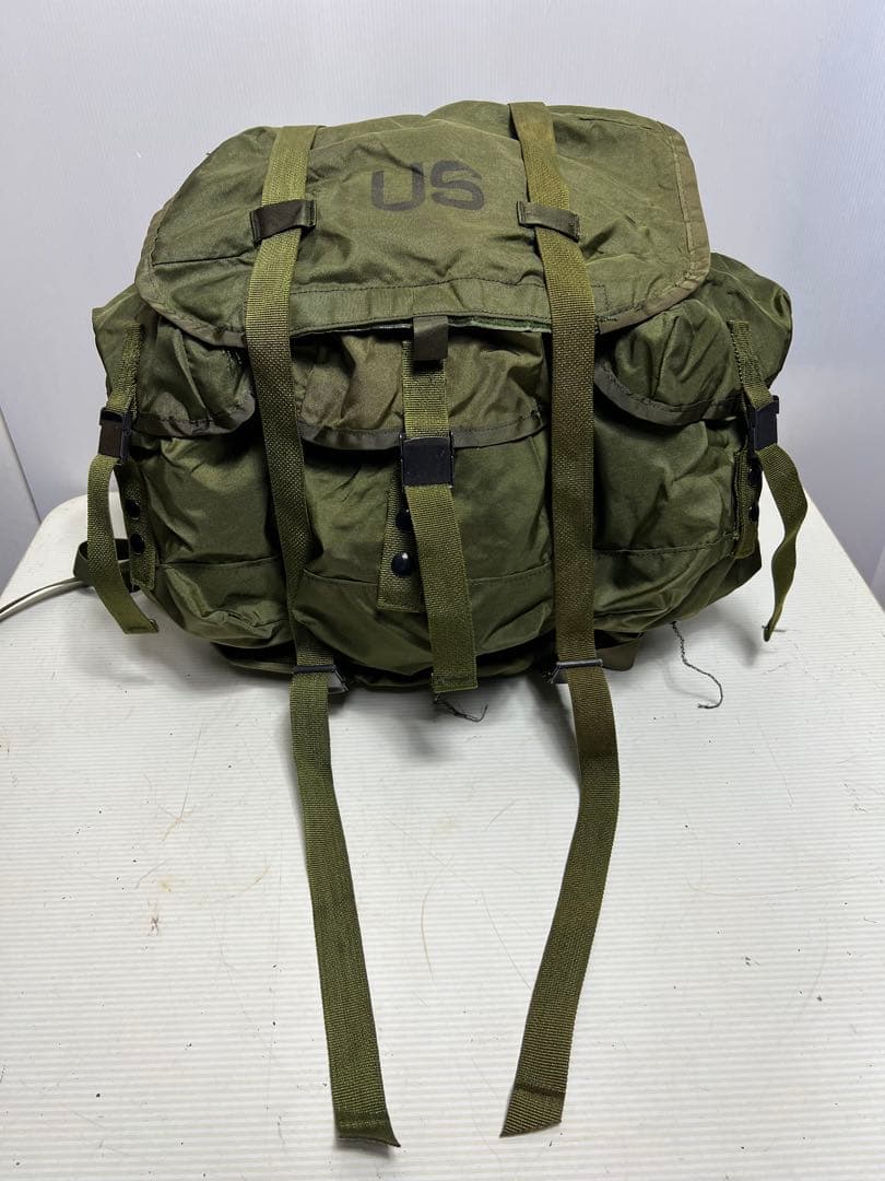 US ミリタリーDEAD STOCK アメリカ軍 LC-2 アリスパック