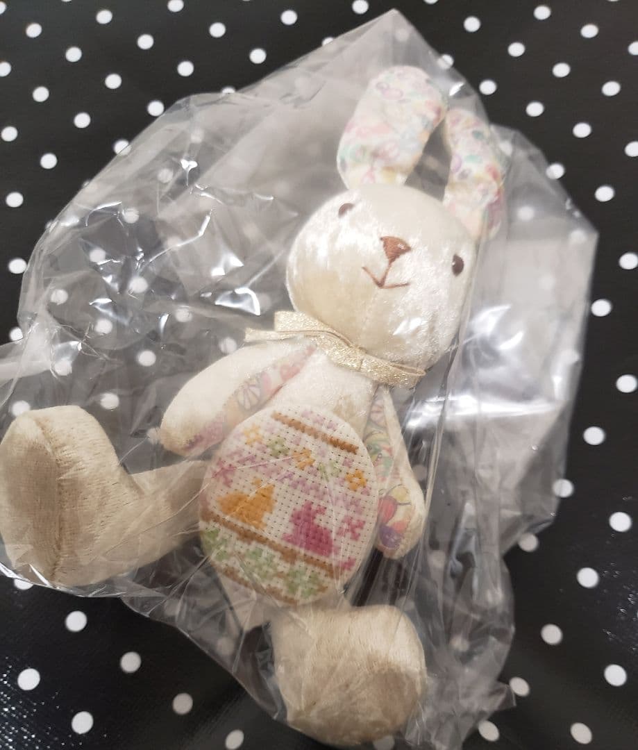 ホビーラホビーレ ★ 完成品 ★ イースターバニー ぬいぐるみ