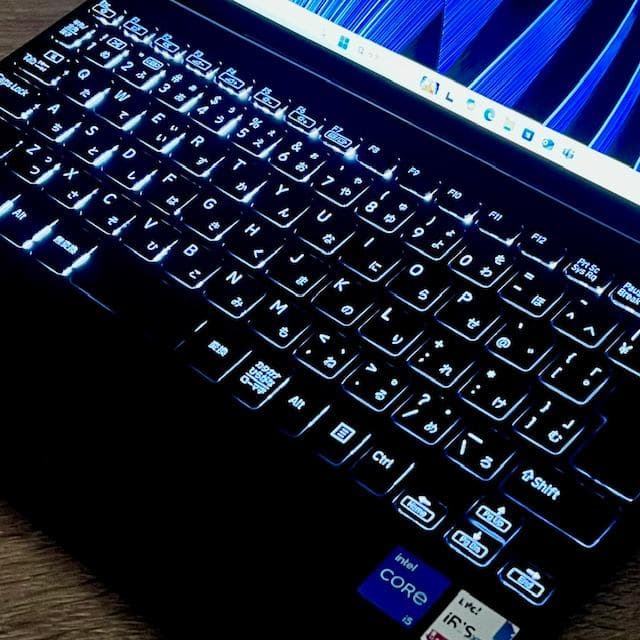2022《極美品》12世代上級ハイスペック！新品SSD！RAM16GB！VAIO