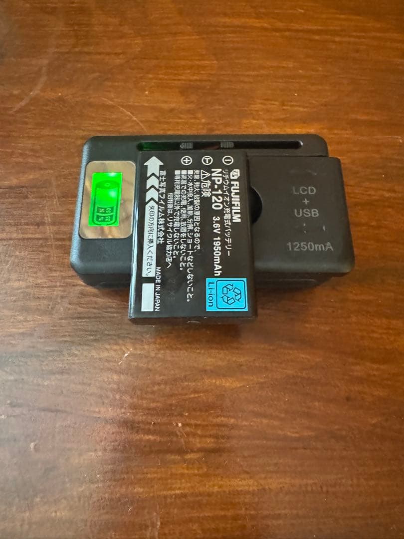 ペンタックス オプティオ 750Z CCD機　オールドコンデジ