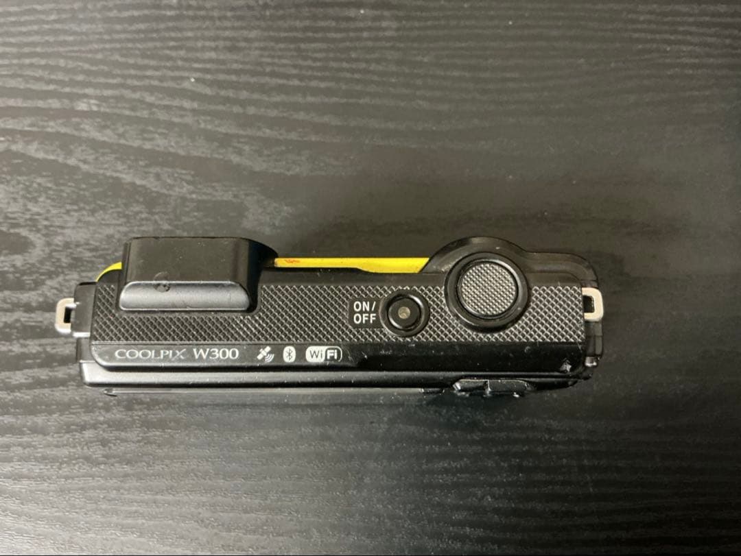 【ジャンク品本体のみ】NikonCOOLPIXW300イエロー防水カメラ4K対応